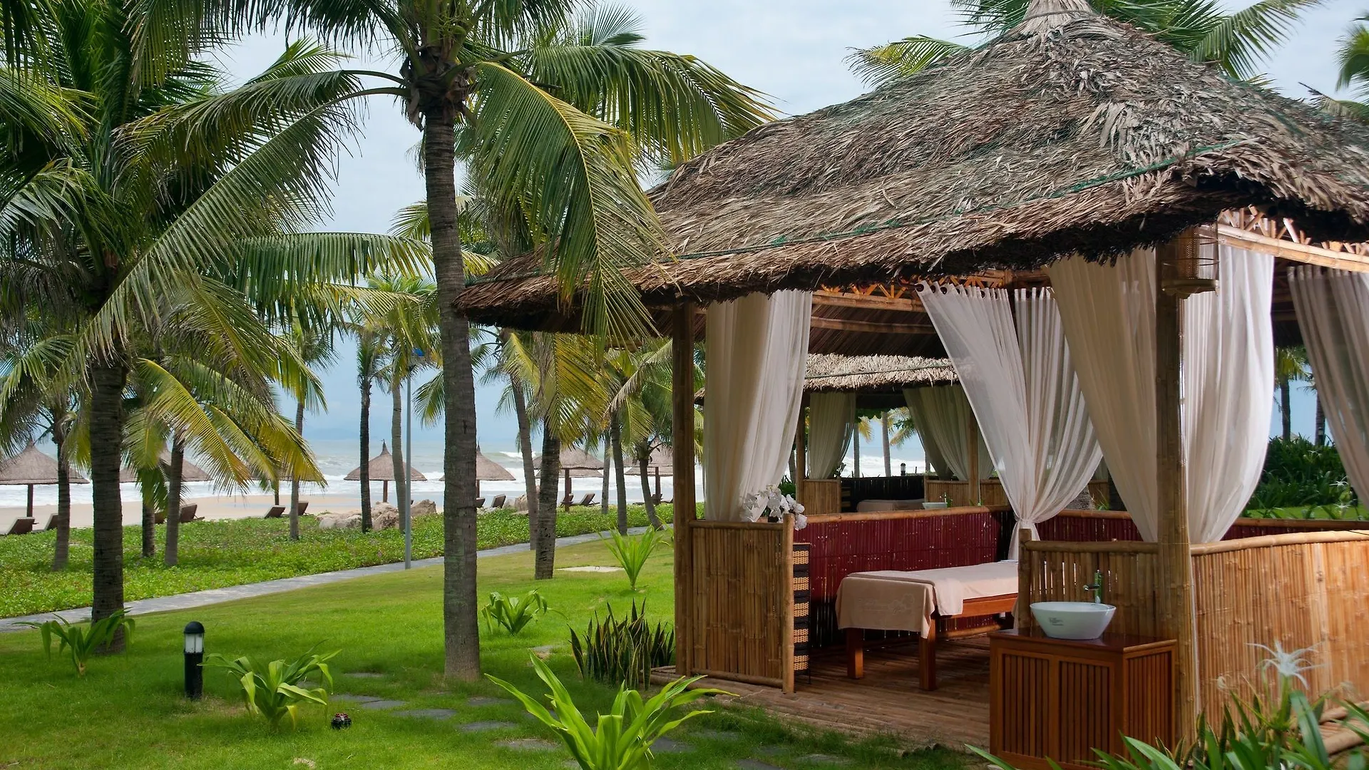 Danang Marriott Resort & Spa, Non Nuoc Beach Villas  Da Nang